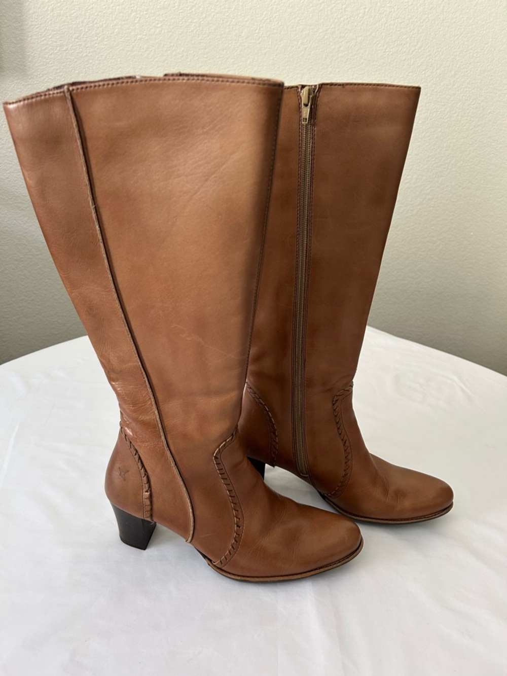 Pikolinos Women’s Tall Leather Riding Boots -